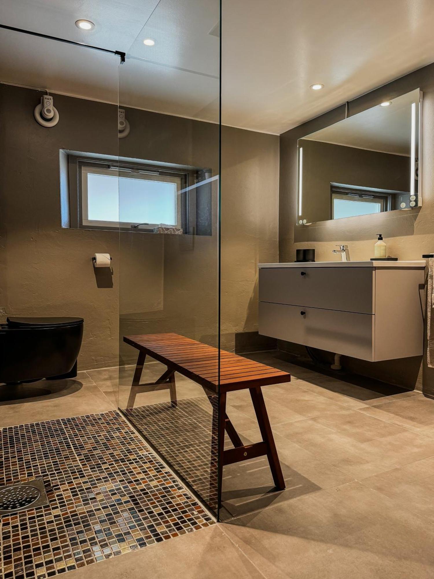 Husly Reine - Your Home With Reinebringen View Exteriér fotografie
